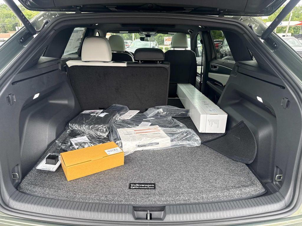 new 2026 Volkswagen Atlas Cross Sport car, priced at $54,510