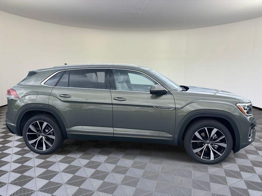 new 2026 Volkswagen Atlas Cross Sport car, priced at $54,510