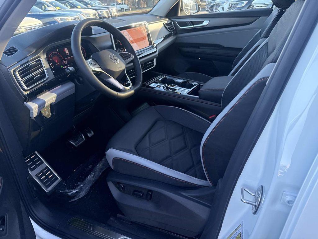 new 2026 Volkswagen Atlas car, priced at $49,482