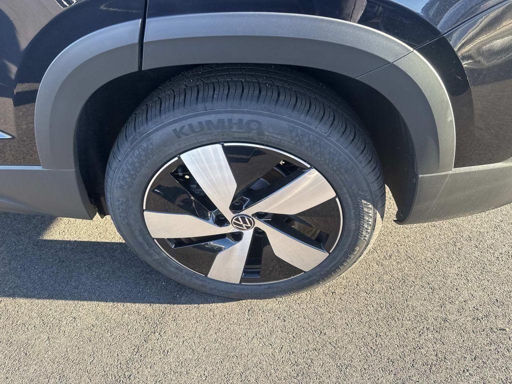 new 2026 Volkswagen Taos car, priced at $29,546