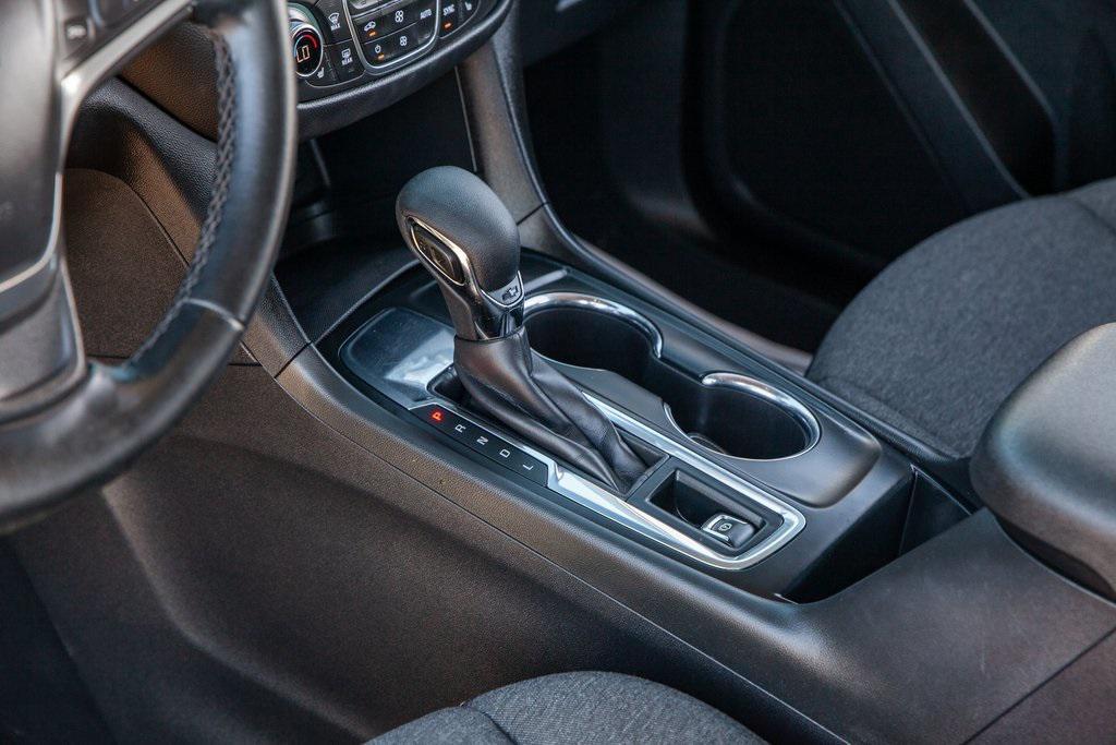 used 2023 Chevrolet Equinox car, priced at $20,499