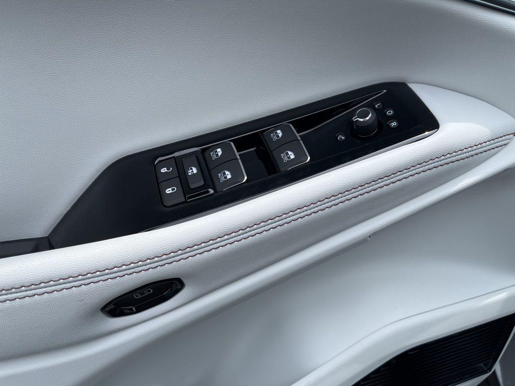 new 2025 Jeep Wagoneer S car, priced at $63,076