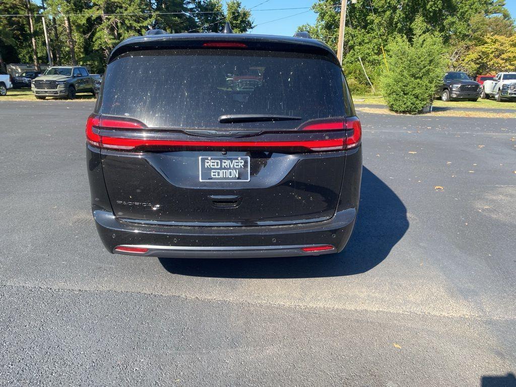 new 2026 Chrysler Pacifica car, priced at $42,223