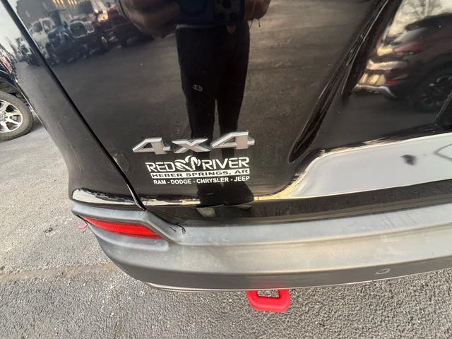 used 2021 Jeep Cherokee car, priced at $23,279