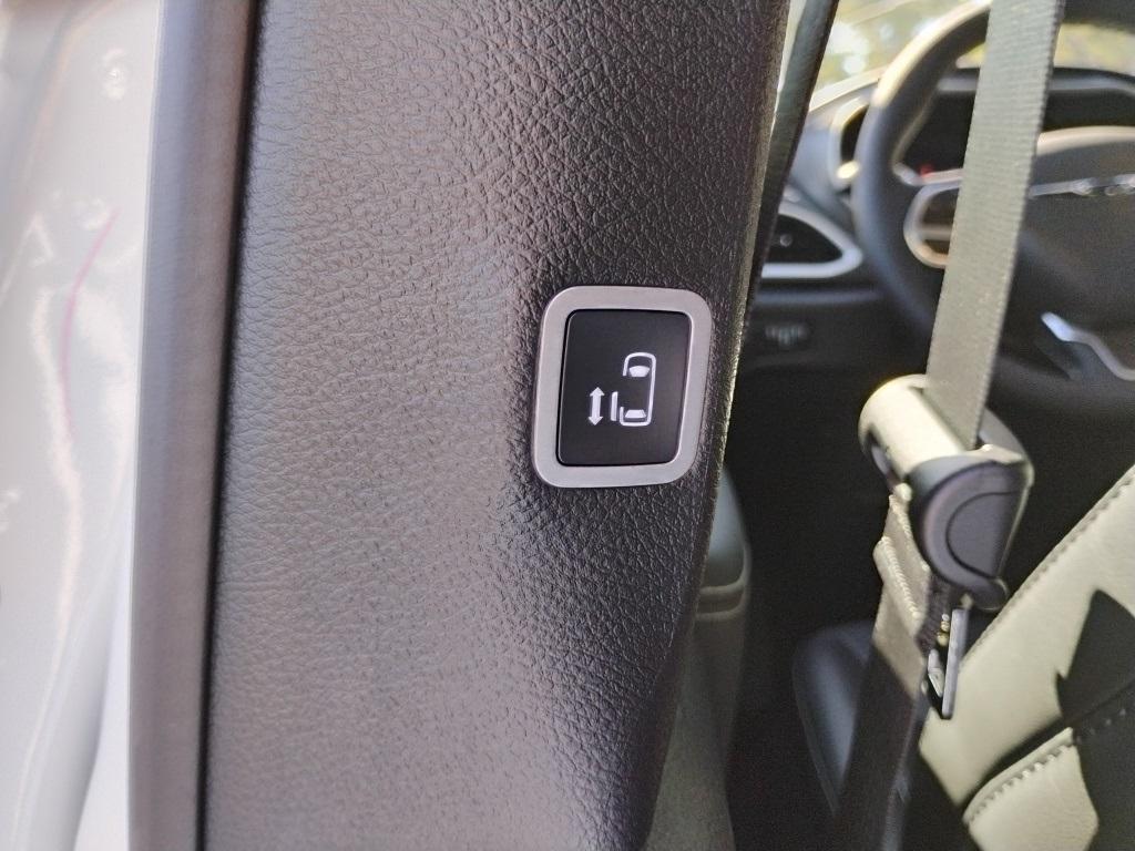 new 2026 Chrysler Pacifica car, priced at $44,249