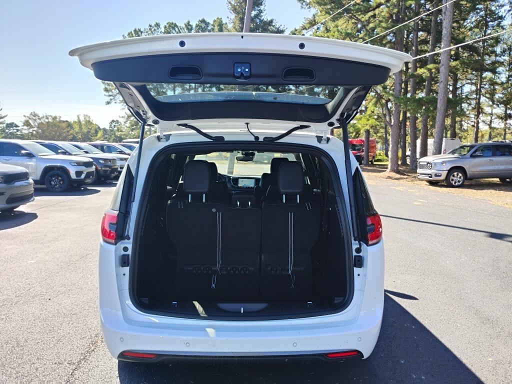 new 2026 Chrysler Pacifica car, priced at $44,249
