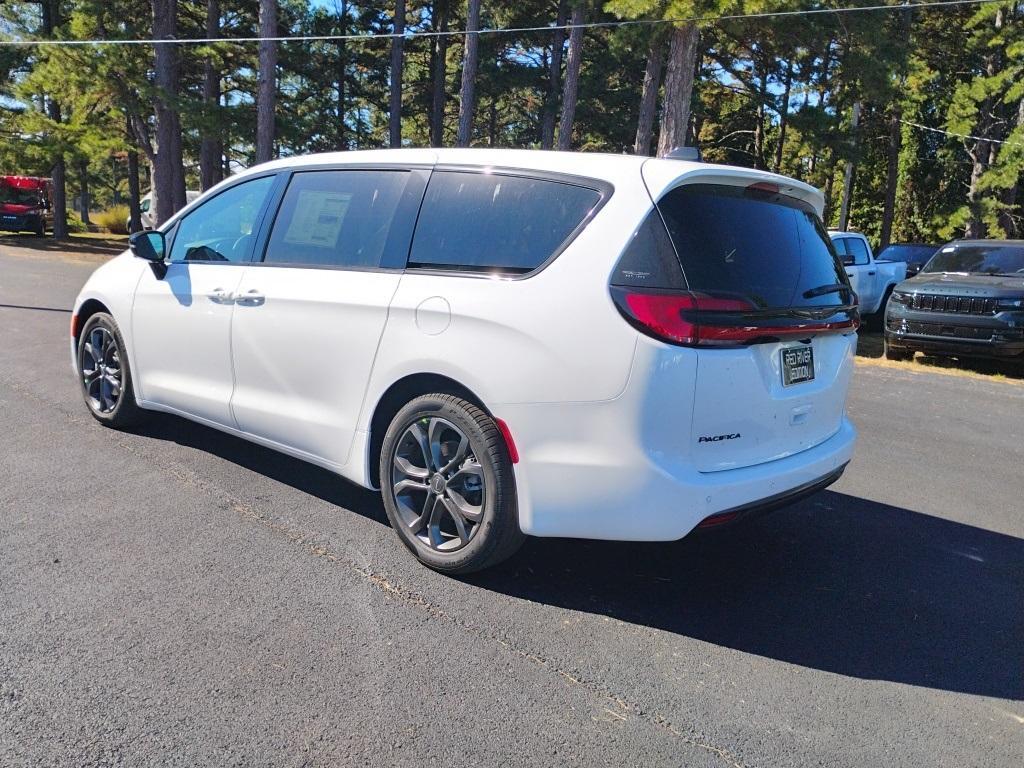 new 2026 Chrysler Pacifica car, priced at $44,249