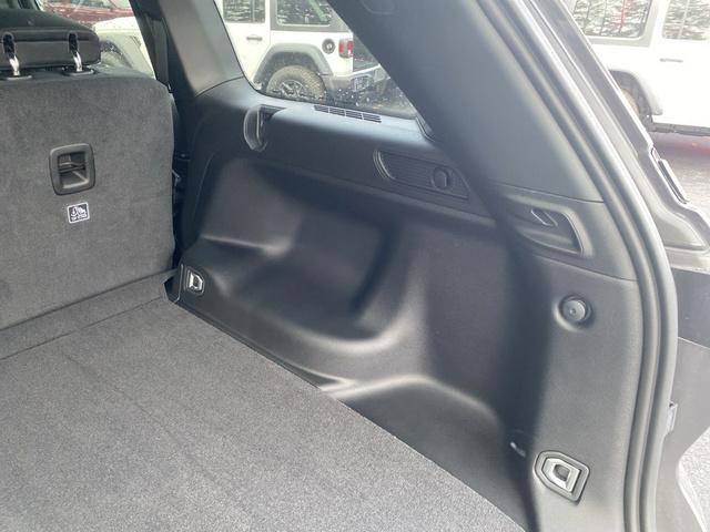 new 2025 Jeep Grand Cherokee car, priced at $33,662