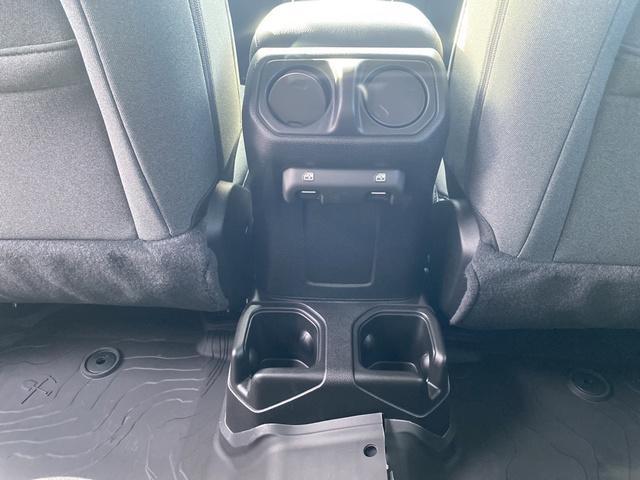 new 2026 Jeep Wrangler car, priced at $48,457