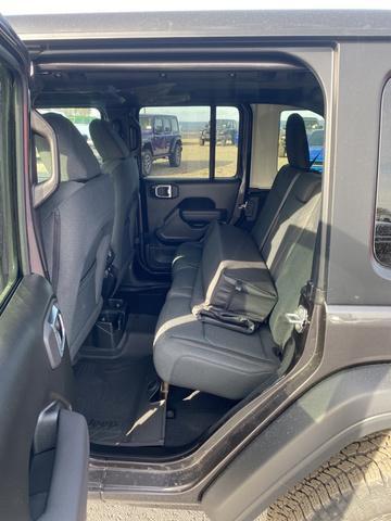 new 2026 Jeep Wrangler car, priced at $48,457