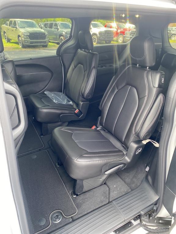 new 2026 Chrysler Pacifica car, priced at $42,094