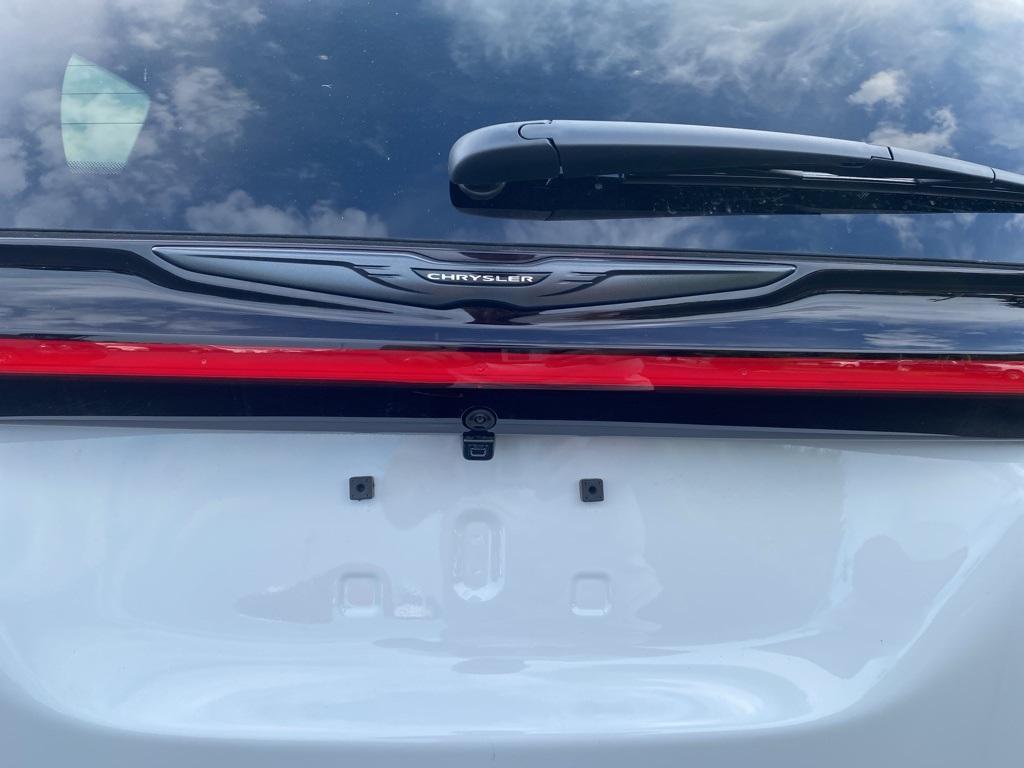 new 2026 Chrysler Pacifica car, priced at $42,094