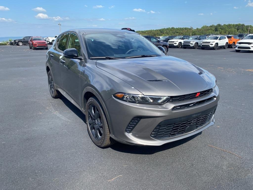 new 2025 Dodge Hornet car, priced at $33,825