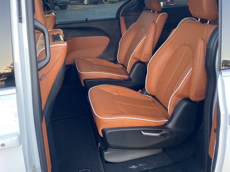 new 2026 Chrysler Pacifica car, priced at $56,090