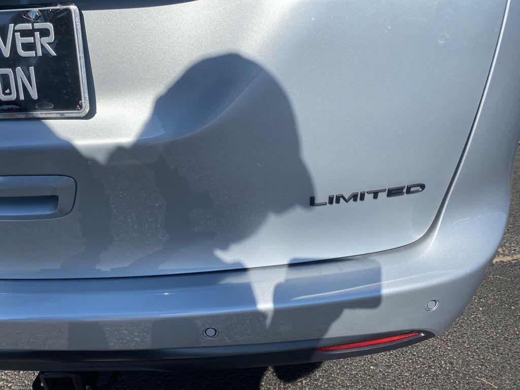 new 2026 Chrysler Pacifica car, priced at $48,910