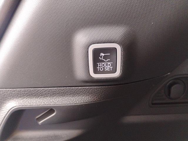 new 2026 Jeep Grand Cherokee car, priced at $52,981