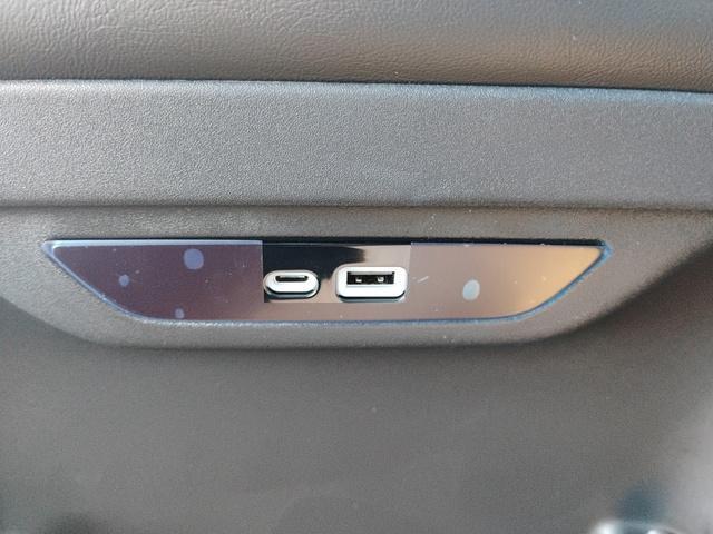 new 2026 Chrysler Pacifica car, priced at $44,249