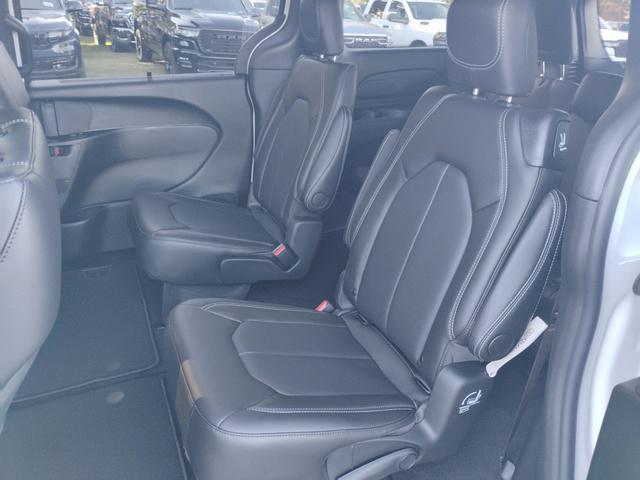 new 2026 Chrysler Pacifica car, priced at $42,543