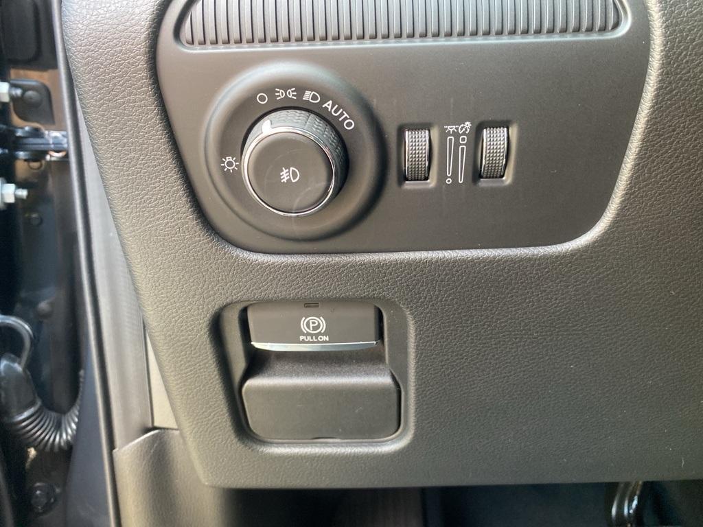 new 2025 Jeep Wagoneer L car, priced at $74,493