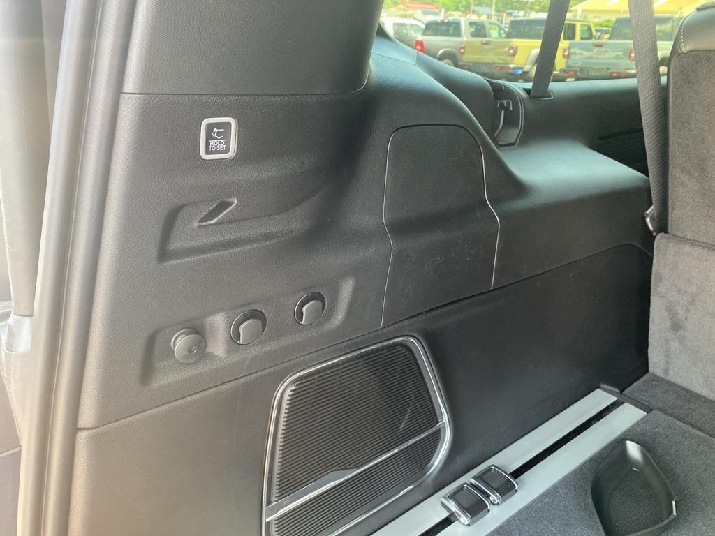 new 2025 Jeep Wagoneer L car, priced at $74,493