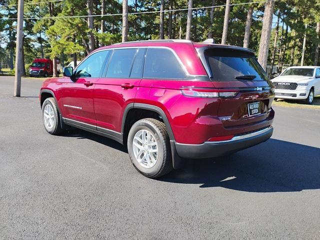new 2025 Jeep Grand Cherokee car, priced at $41,563