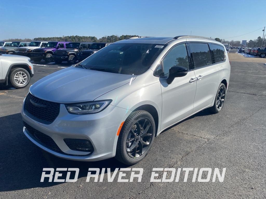 new 2026 Chrysler Pacifica car, priced at $53,180