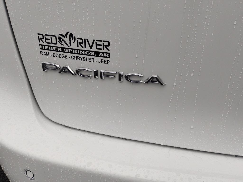 new 2026 Chrysler Pacifica car, priced at $43,560