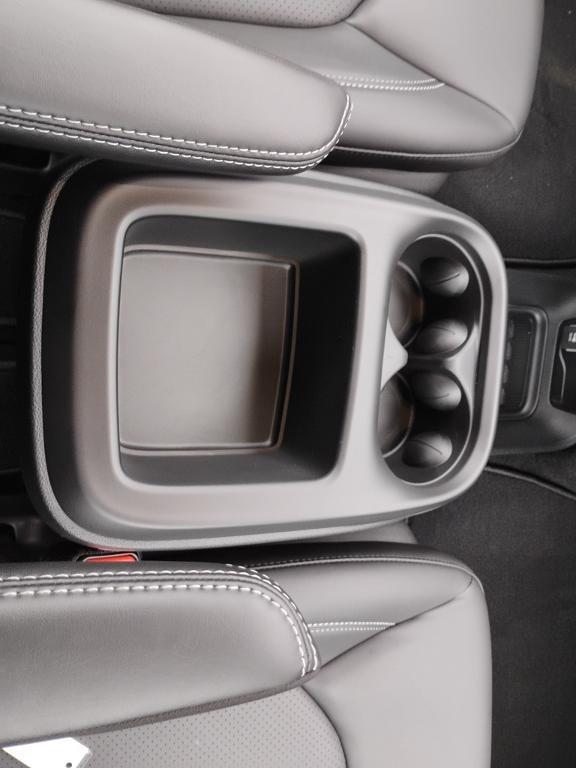 new 2026 Chrysler Pacifica car, priced at $43,560