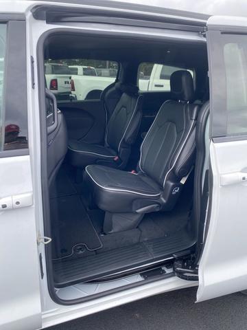 new 2026 Chrysler Pacifica car, priced at $48,464