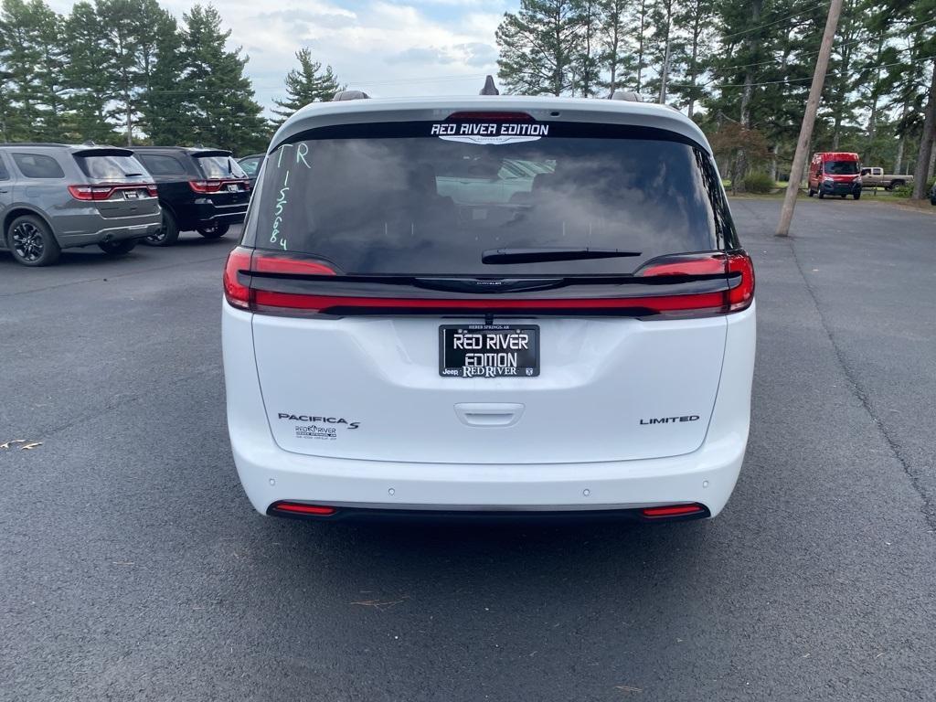new 2026 Chrysler Pacifica car, priced at $48,886