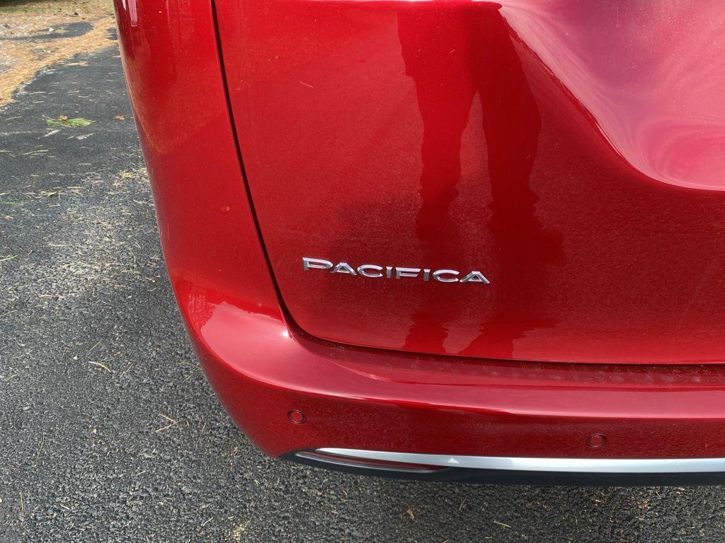 new 2026 Chrysler Pacifica car, priced at $53,920