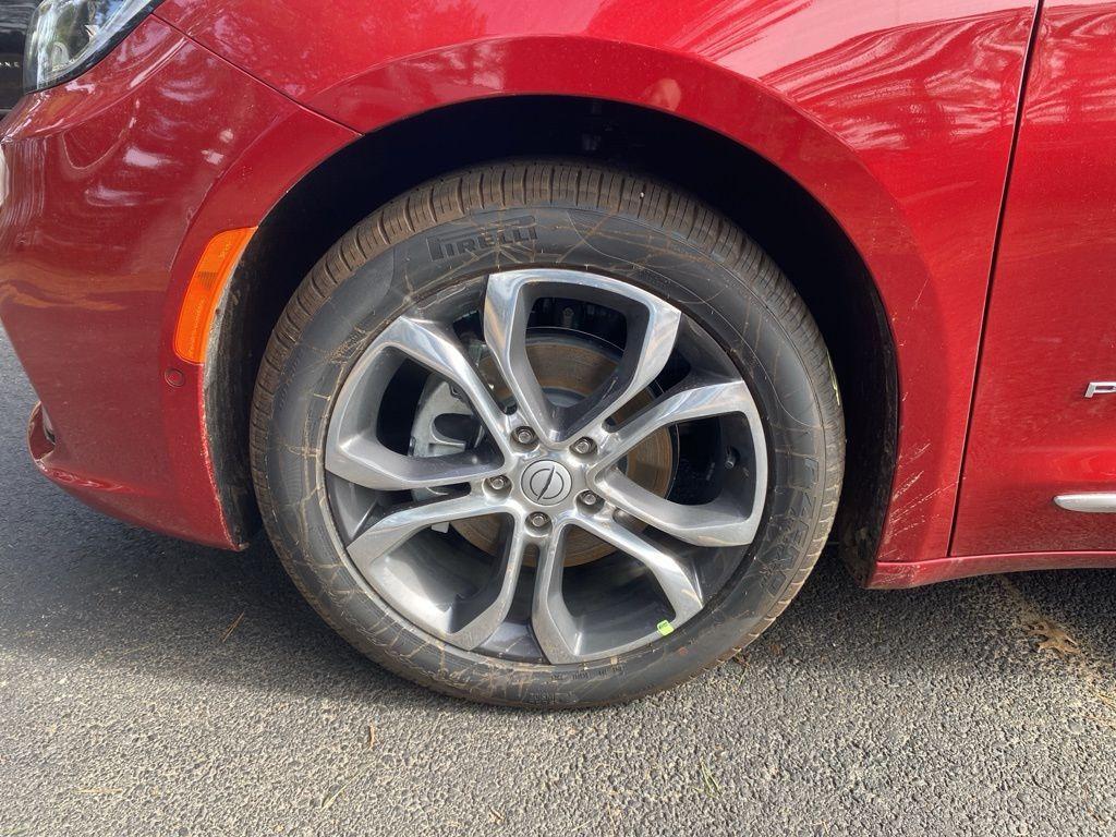 new 2026 Chrysler Pacifica car, priced at $53,920