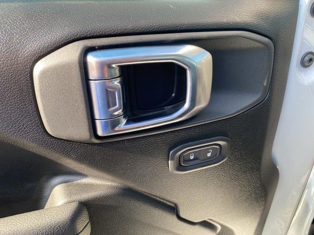 new 2026 Jeep Wrangler car, priced at $40,784