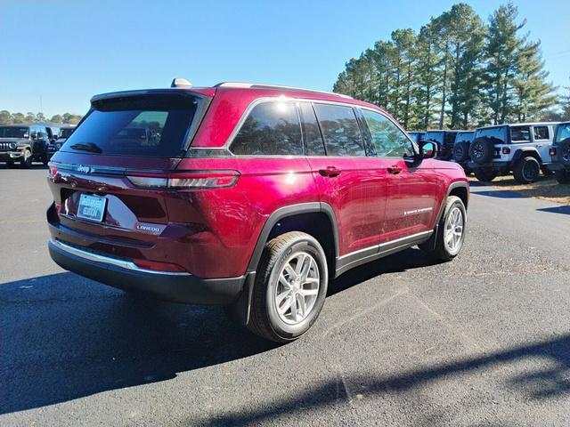 new 2025 Jeep Grand Cherokee car, priced at $34,045