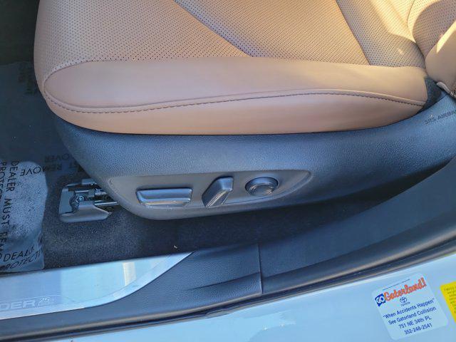 used 2025 Toyota Highlander Hybrid car, priced at $49,900