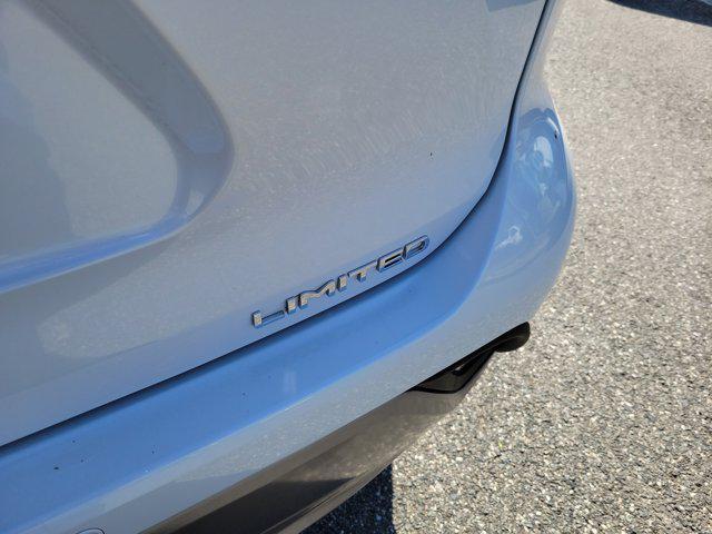 used 2025 Toyota Highlander Hybrid car, priced at $49,900