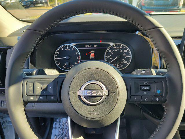 new 2025 Nissan Pathfinder car, priced at $34,840