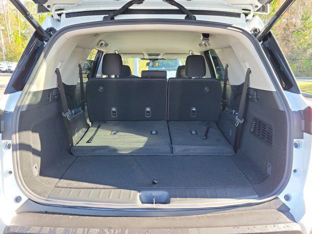 new 2025 Nissan Pathfinder car, priced at $34,840