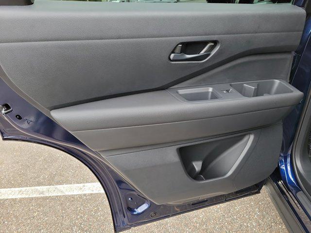 new 2025 Nissan Pathfinder car, priced at $34,390