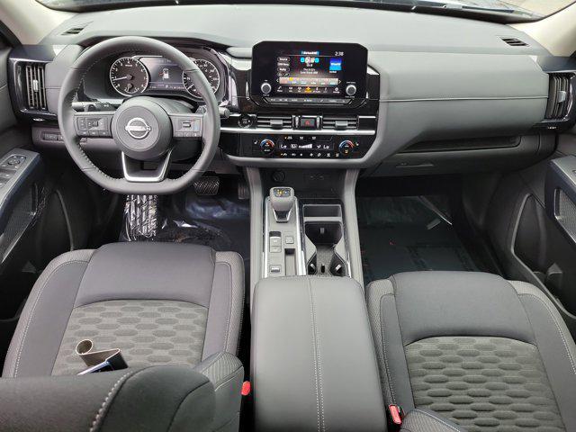 new 2025 Nissan Pathfinder car, priced at $34,390