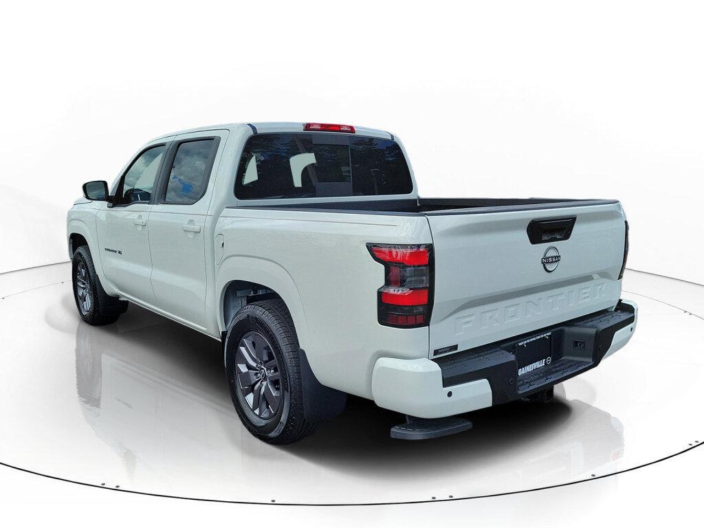 new 2027 Nissan Frontier car, priced at $37,098
