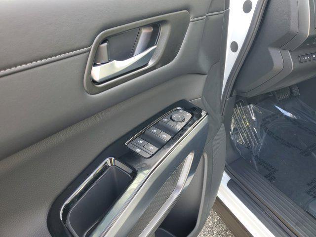 new 2025 Nissan Pathfinder car, priced at $39,540