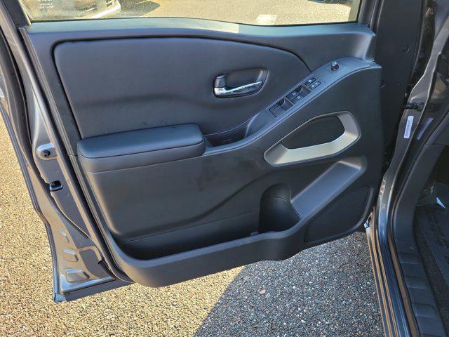 new 2026 Nissan Frontier car, priced at $35,115