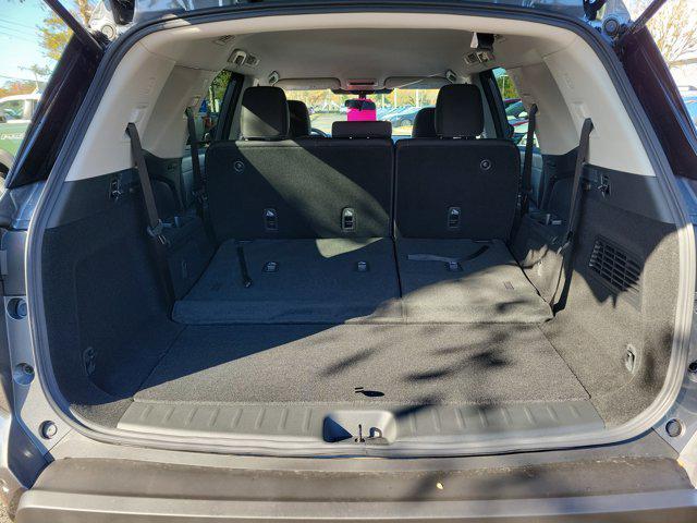 new 2025 Nissan Pathfinder car, priced at $30,975