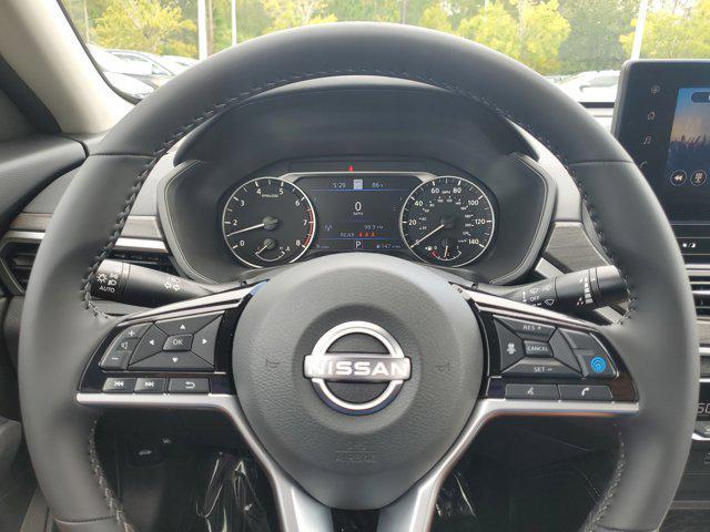 new 2025 Nissan Altima car, priced at $27,305