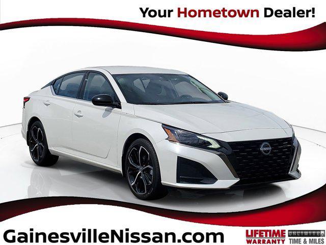 new 2025 Nissan Altima car