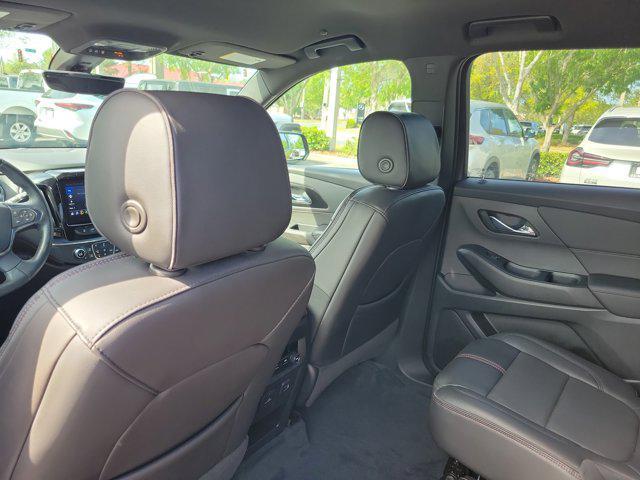 used 2022 Chevrolet Traverse car, priced at $29,900