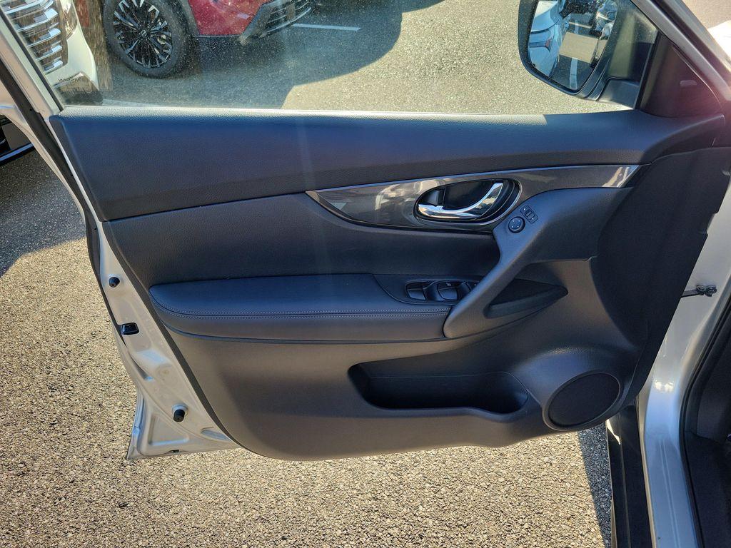 used 2018 Nissan Rogue car, priced at $16,199