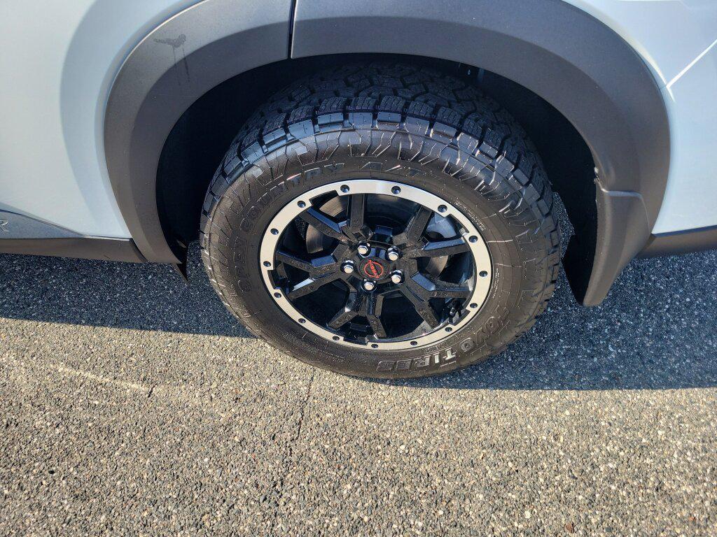 new 2026 Nissan Pathfinder car, priced at $44,667