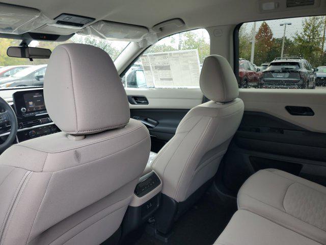 new 2025 Nissan Pathfinder car